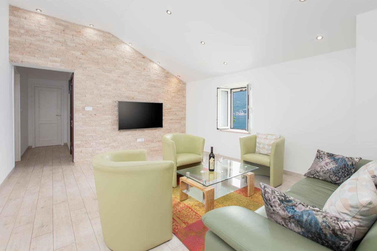Apartments D&V Котор Экстерьер фото